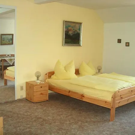 Gockescher Hahn Gasthof *